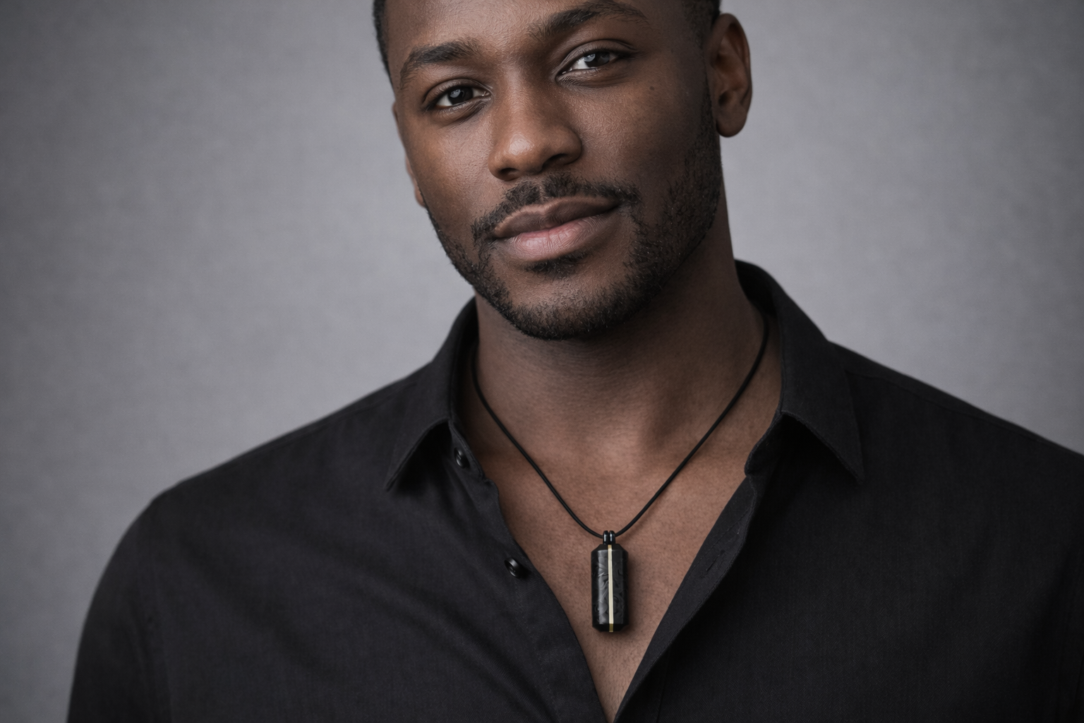 AXSIS Line Pendant — Metal Inlay