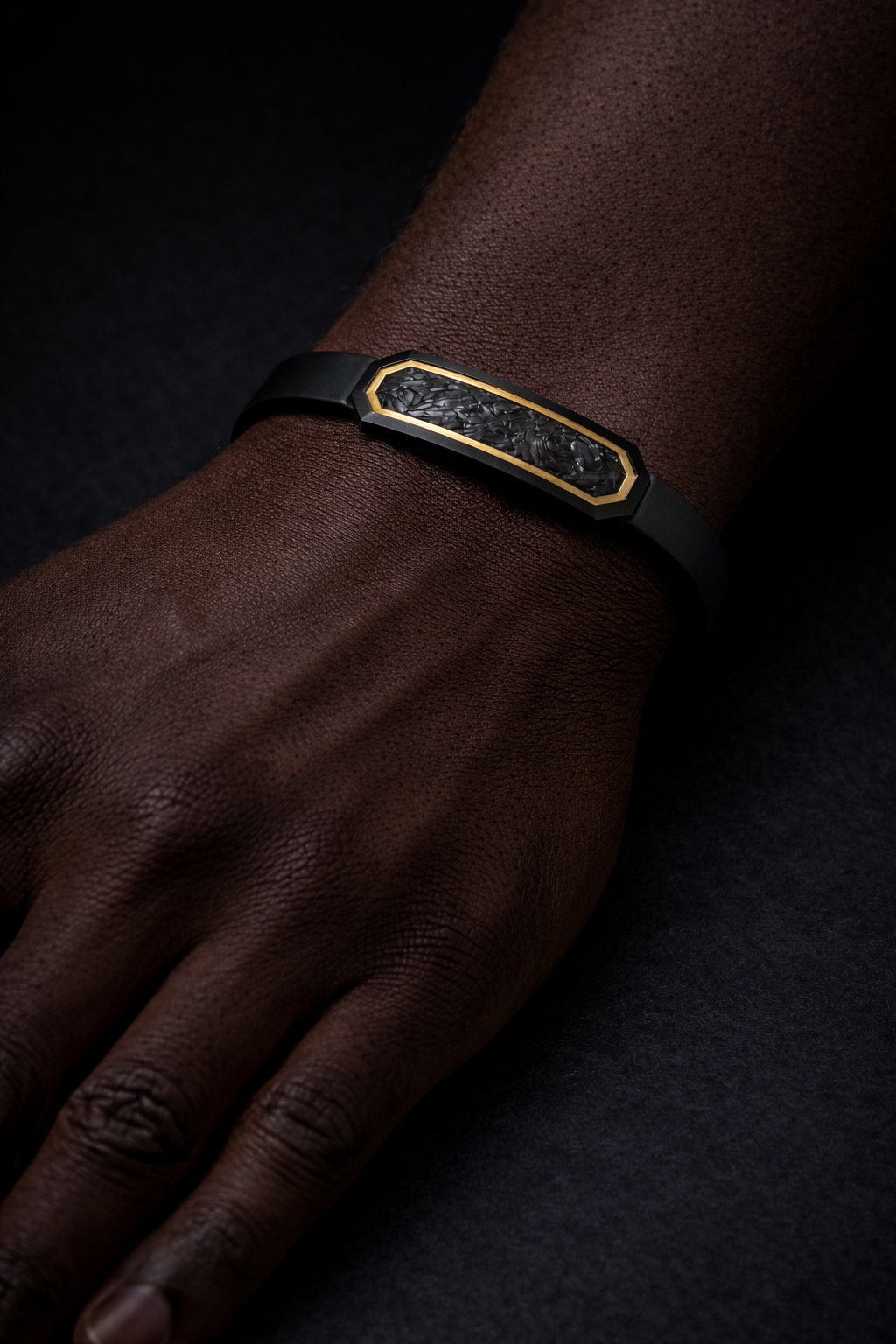 MONOLITH ONE — Metal Edition