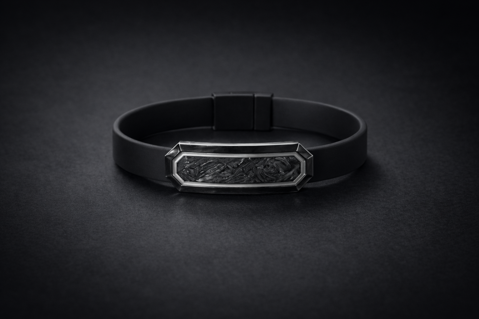 MONOLITH ONE — Metal Edition