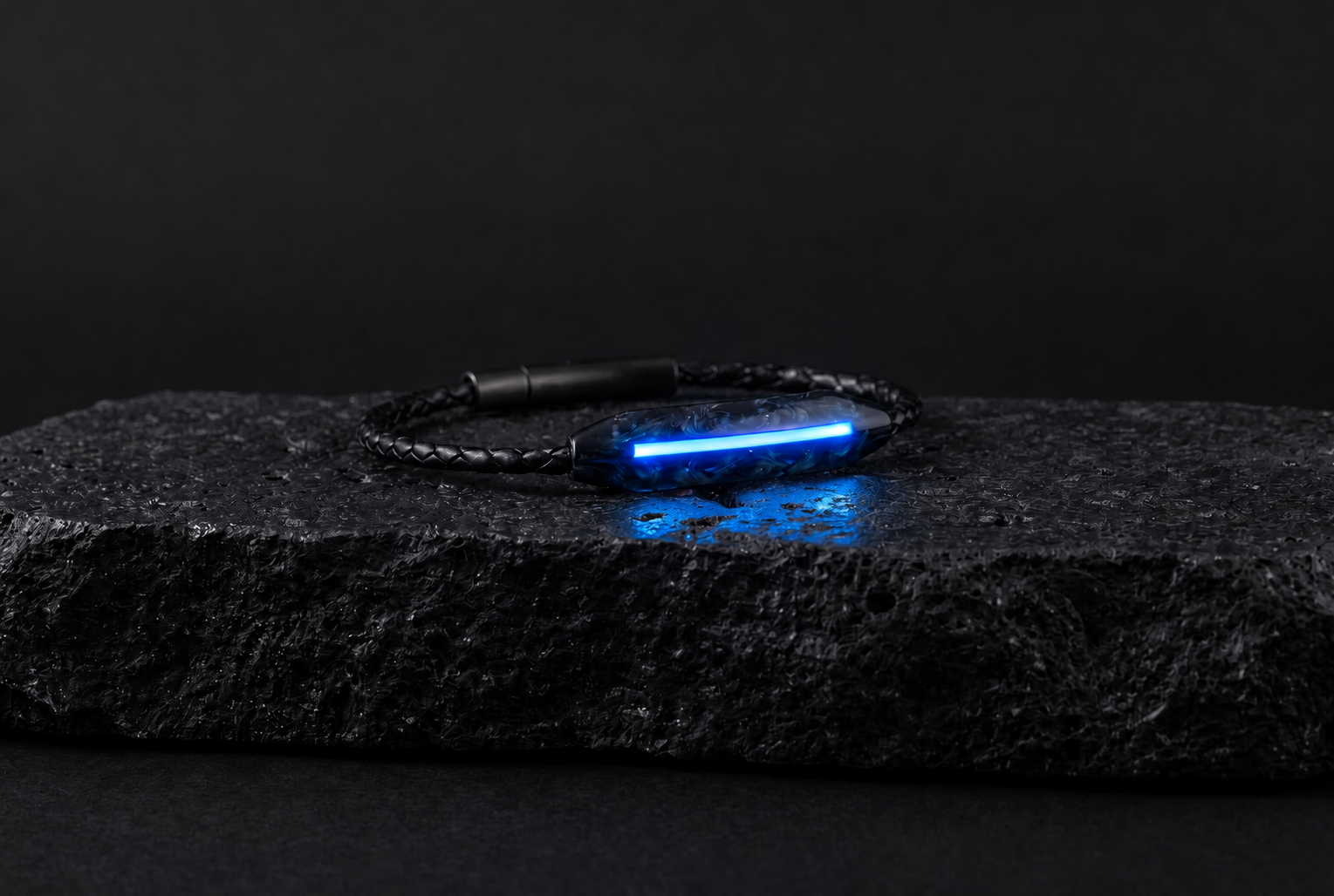 LINE STRANA — LUMEN CORE