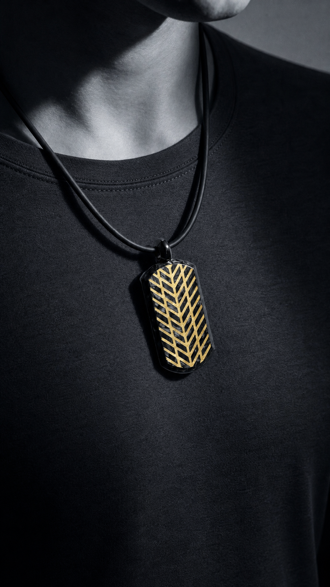 CORE Vector Pro Pendant — Gold / Silver Line