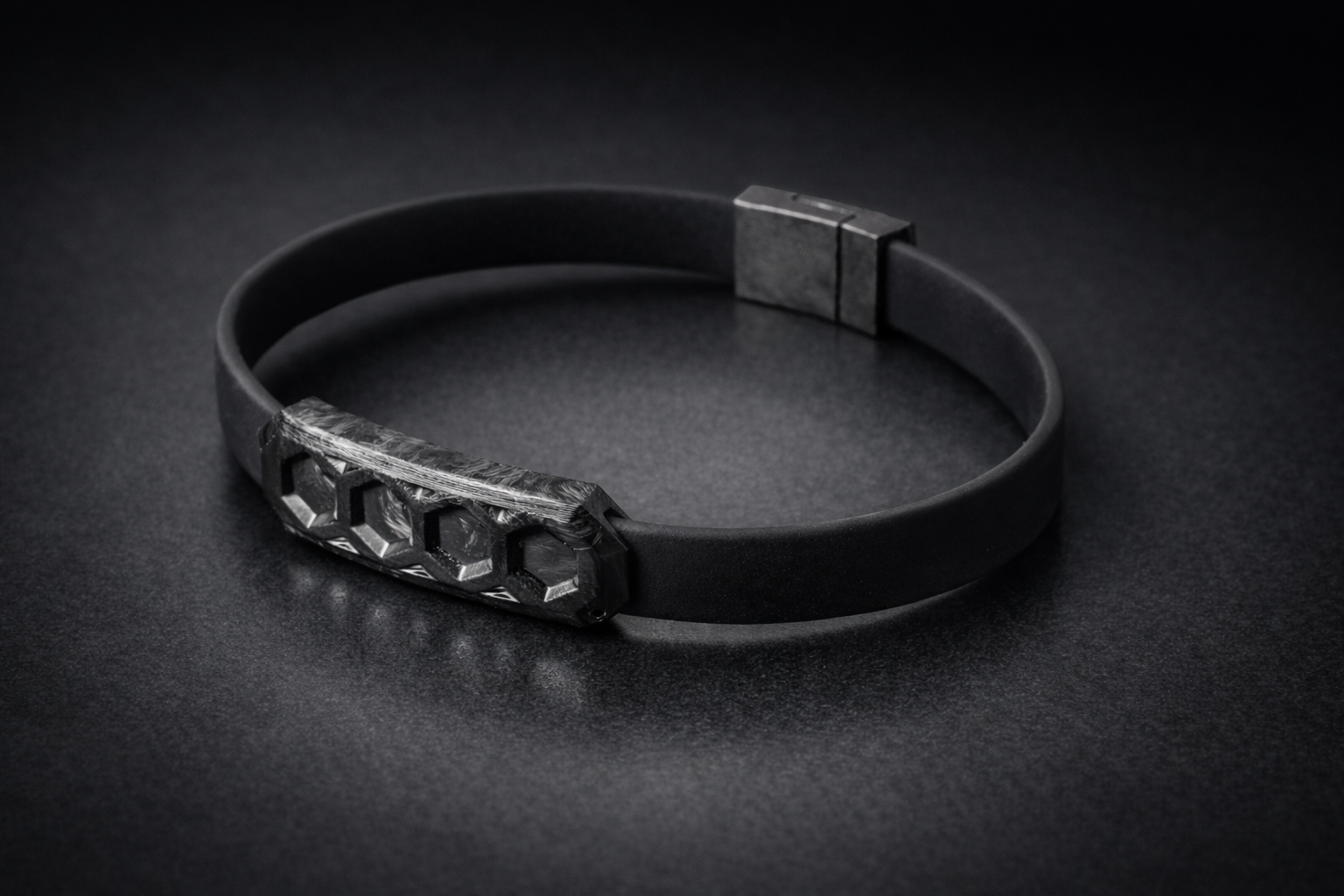 HEX STRIKE – Limited Edition