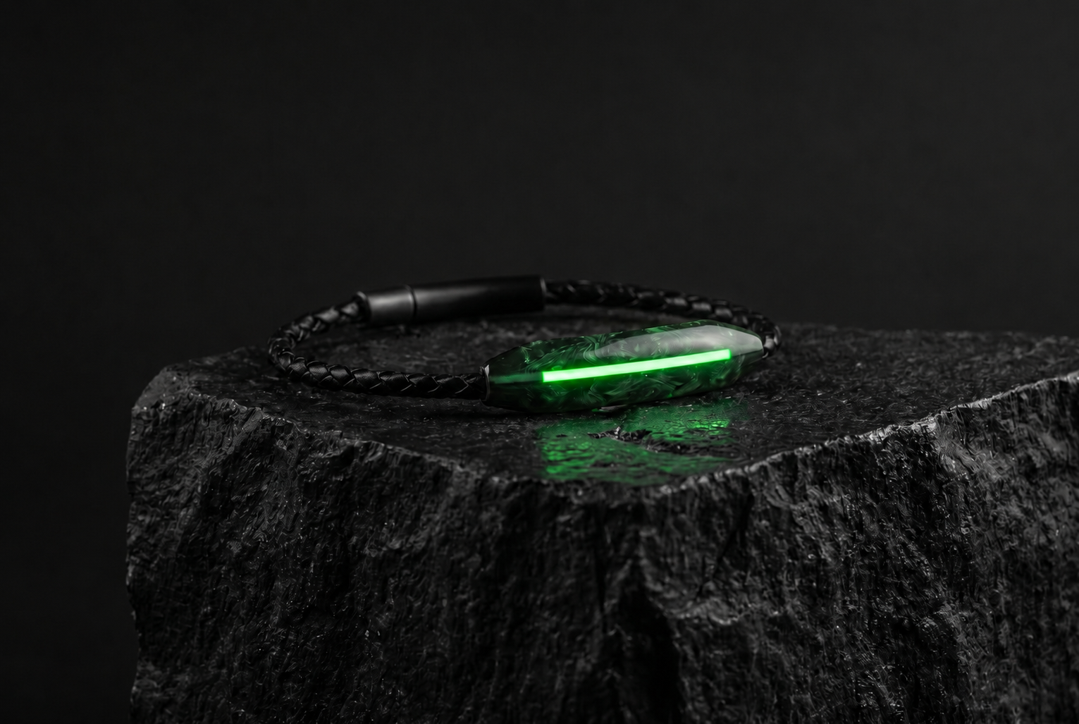 LINE STRANA — LUMEN CORE
