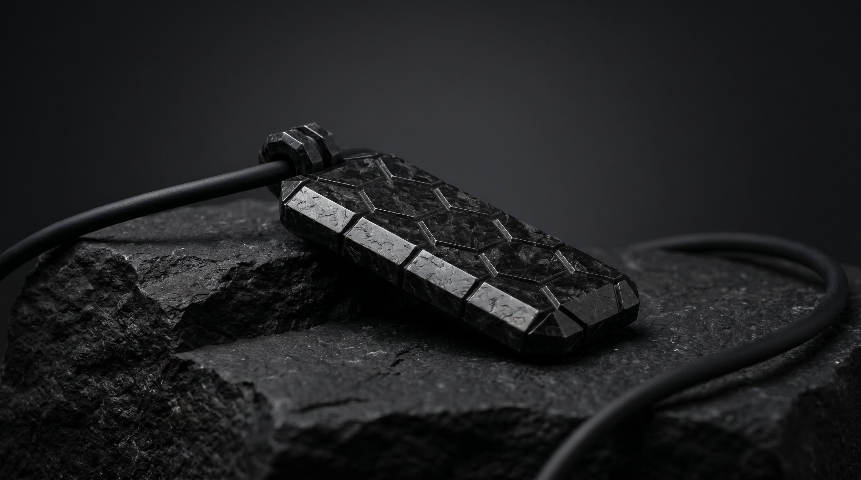 HEX CORE – Forged Carbon Pendant
