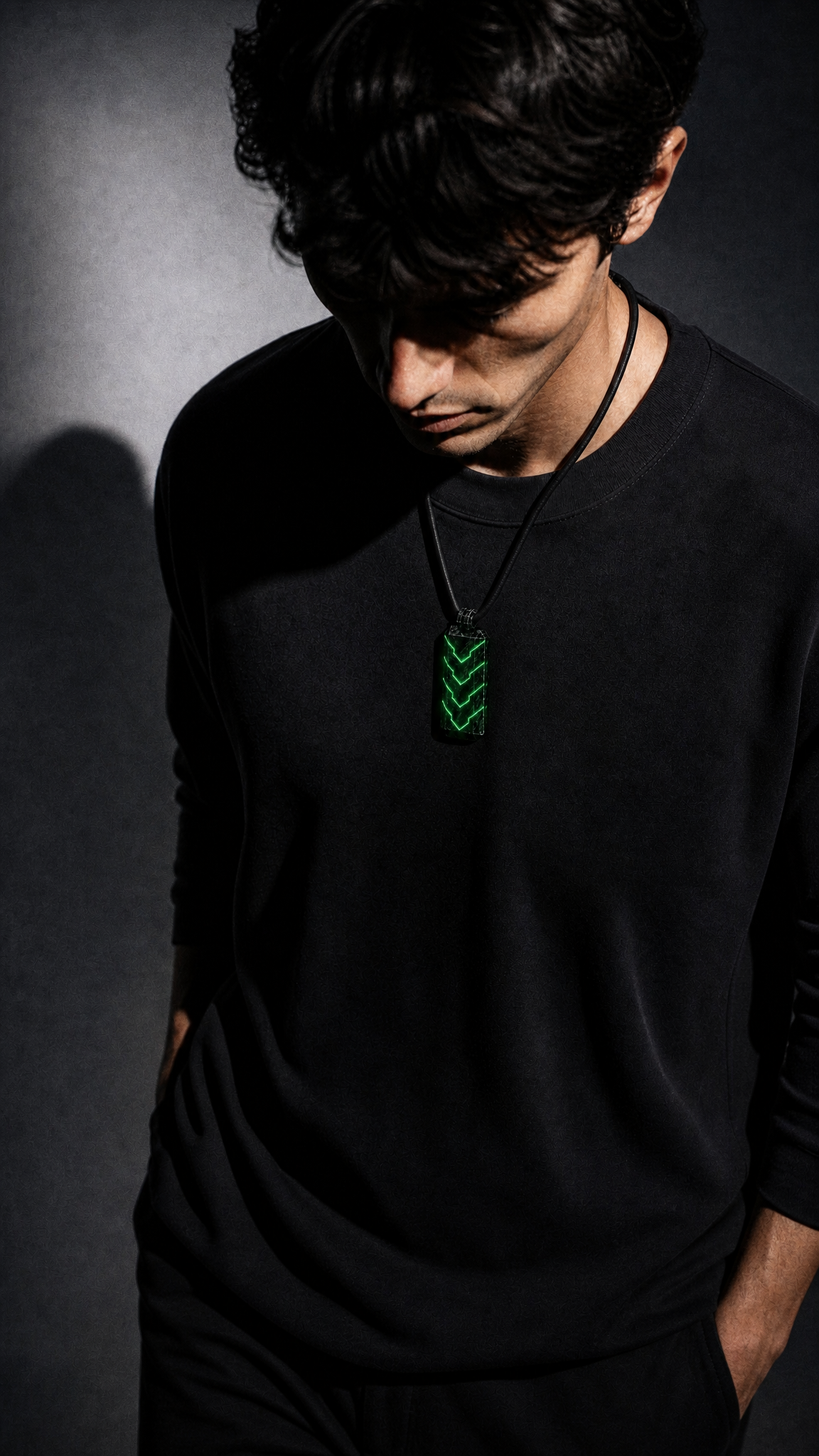 Vector Pendant — Glow Line