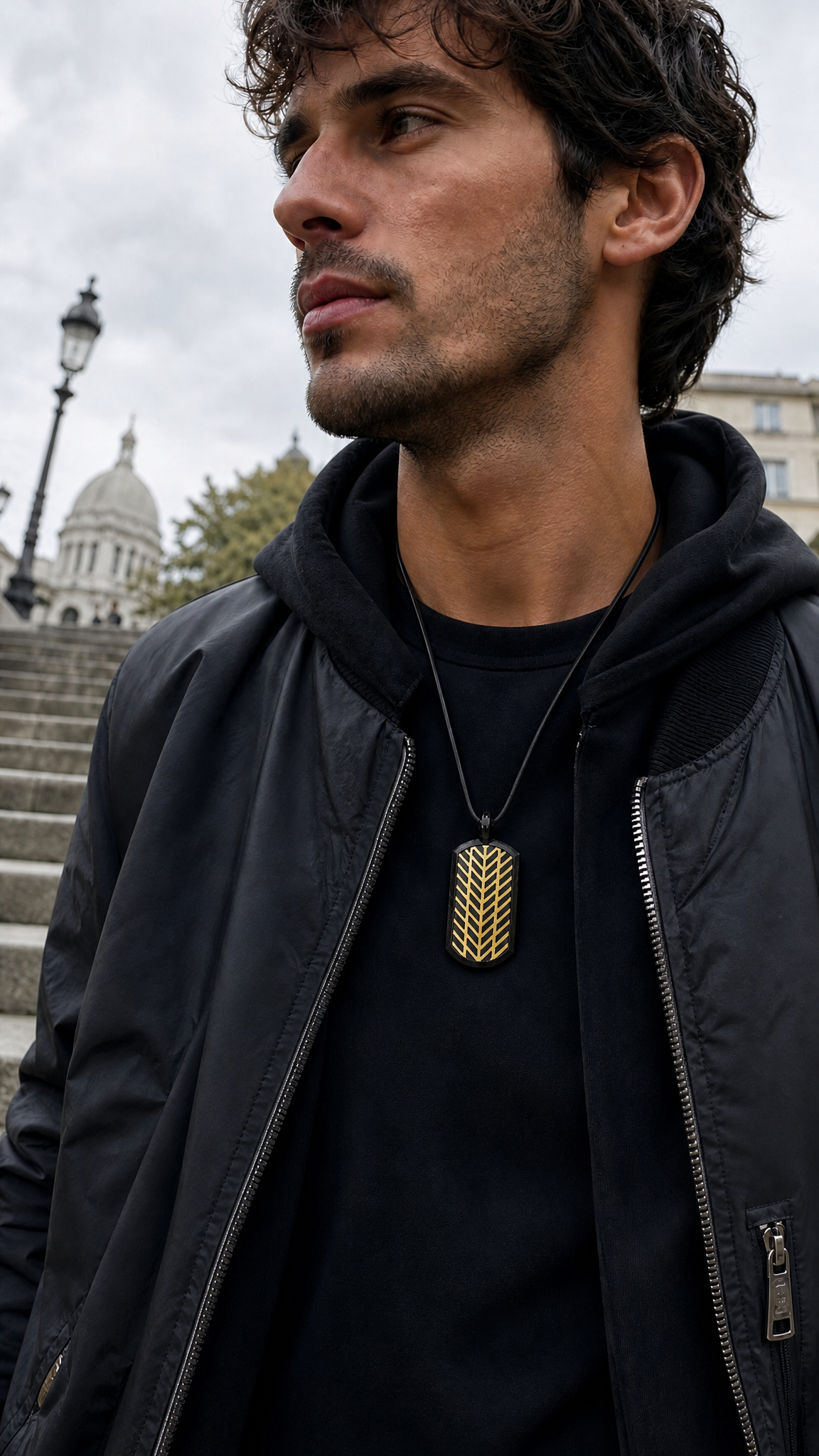 CORE Vector Pro Pendant — Gold / Silver Line